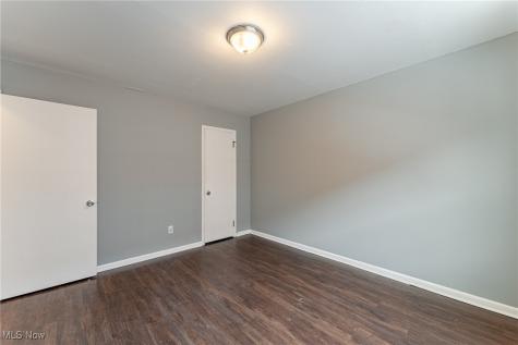 3271 Warrensville Center Road Shaker Heights OH 44122