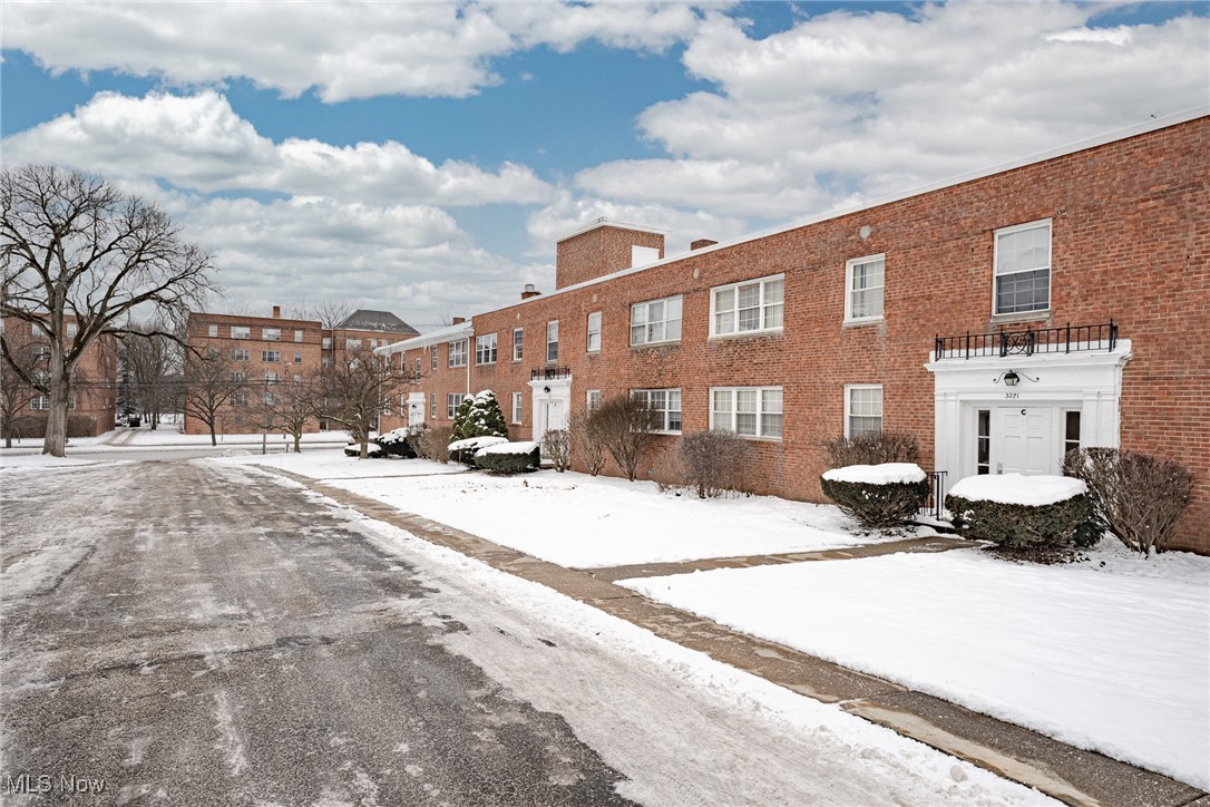 3271 Warrensville Center Road Shaker Heights OH 44122