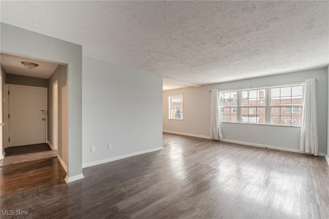3271 Warrensville Center Road Shaker Heights OH 44122