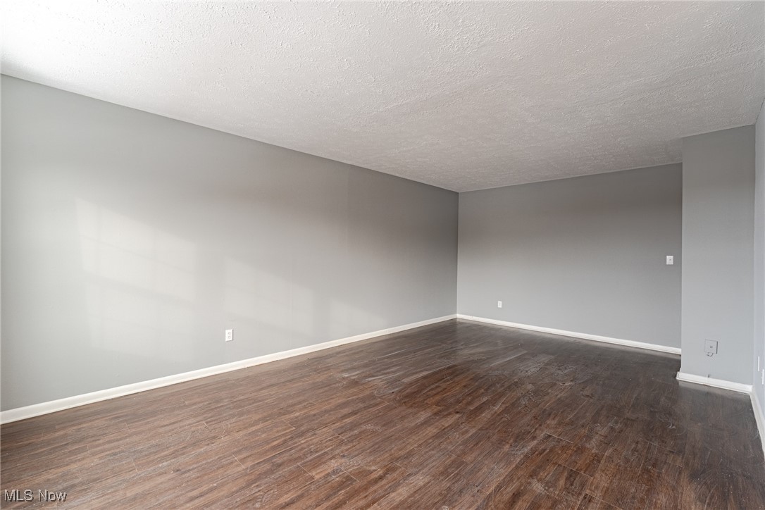 3271 Warrensville Center Road Shaker Heights OH 44122