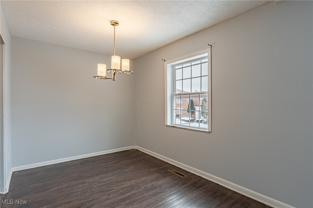 3271 Warrensville Center Road Shaker Heights OH 44122