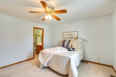 1488 Waters Edge Drive Akron OH 44313