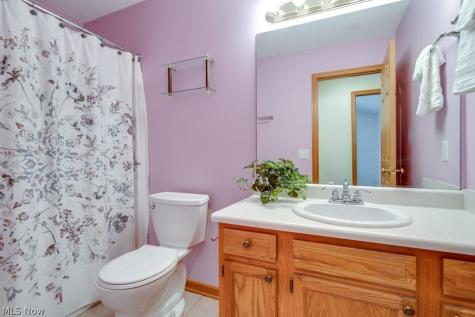 1488 Waters Edge Drive Akron OH 44313