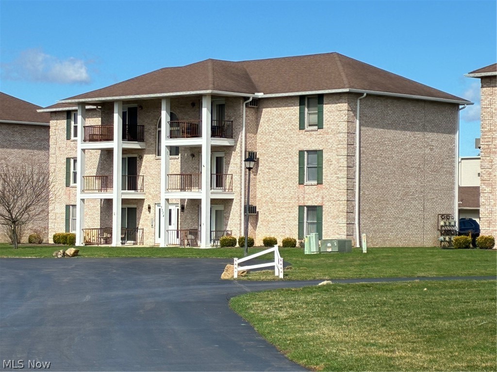 7374 Eisenhower Drive Boardman OH 44512