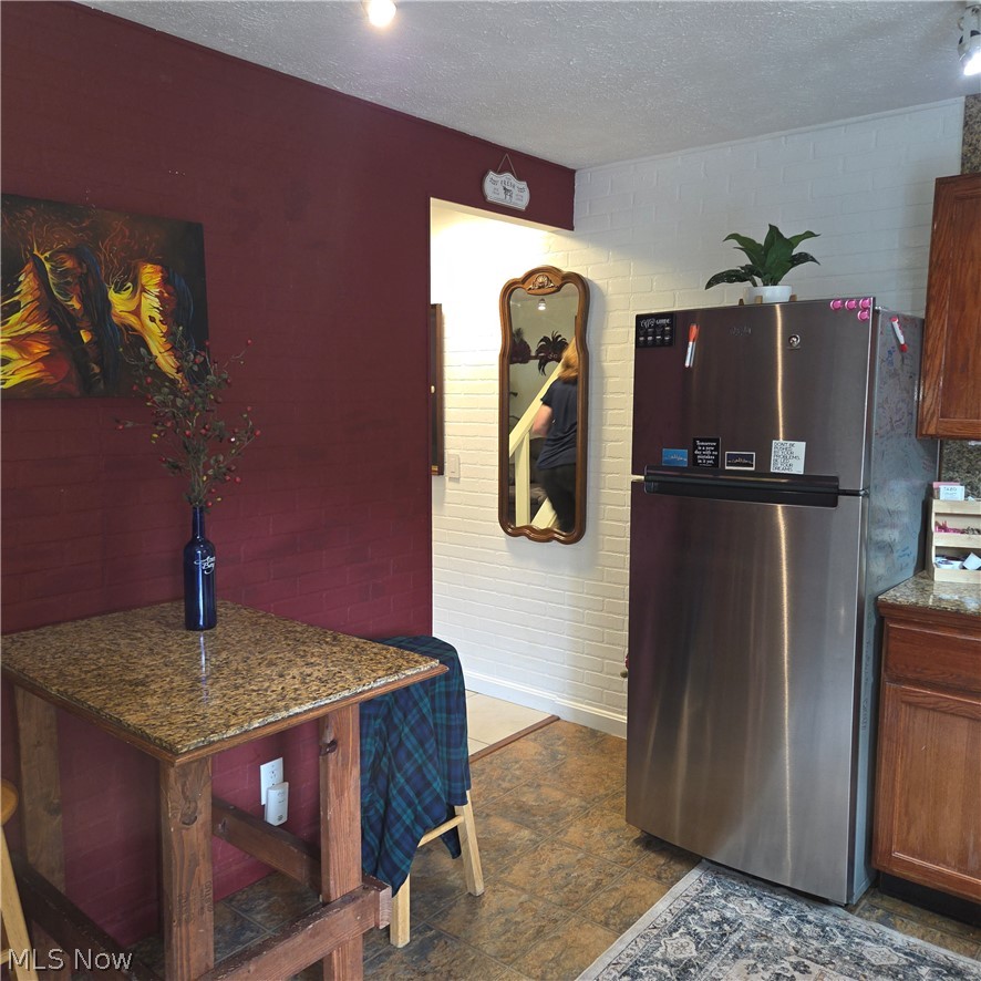 5975 Glenway Drive Brook Park OH 44142