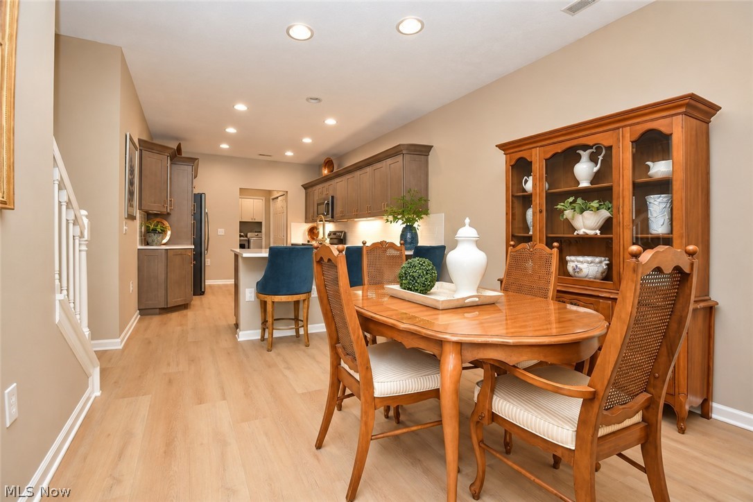 246 Sandover Drive Aurora OH 44202