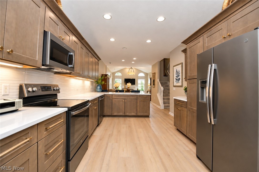 246 Sandover Drive Aurora OH 44202