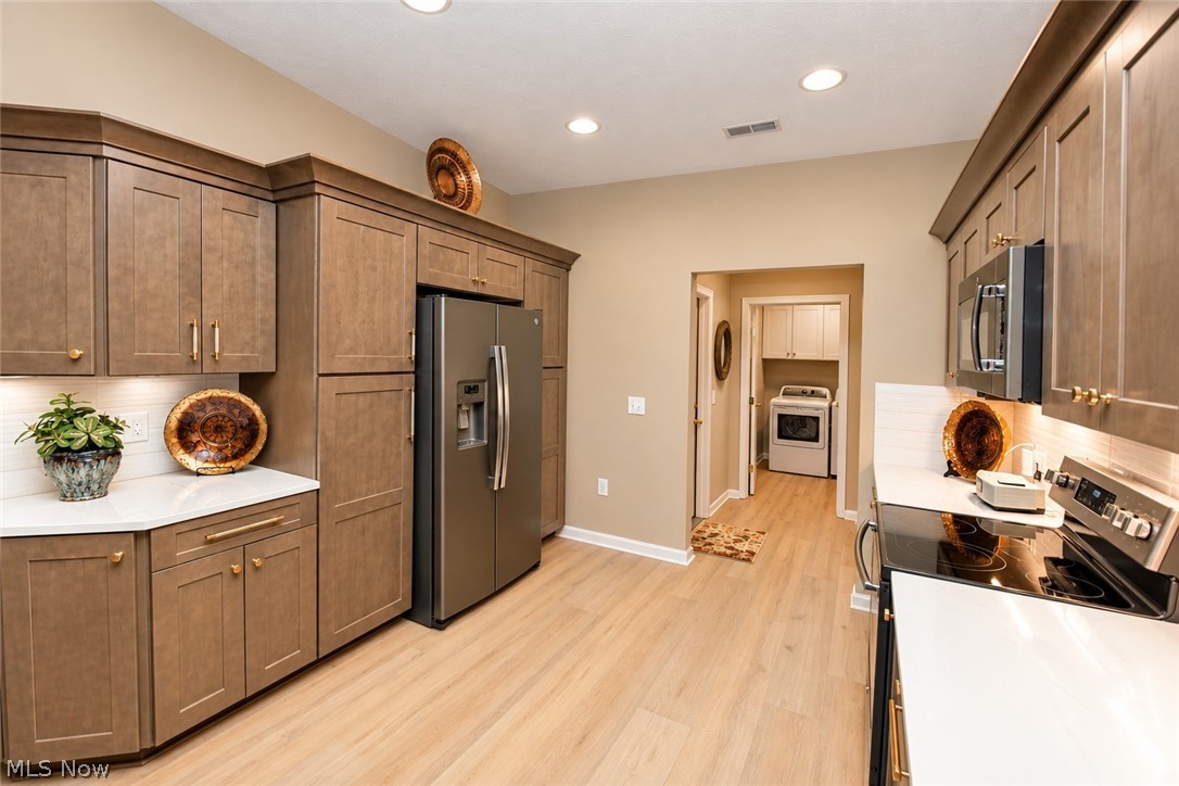 246 Sandover Drive Aurora OH 44202