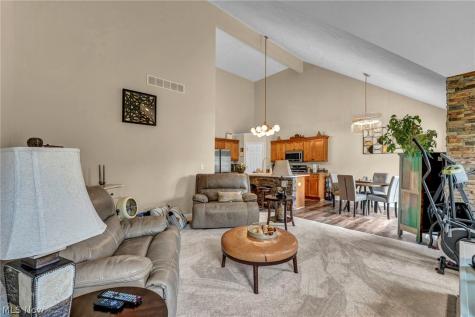 309 Lake Breeze Cove Eastlake OH 44095