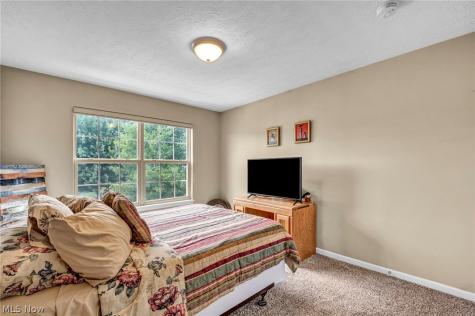 309 Lake Breeze Cove Eastlake OH 44095