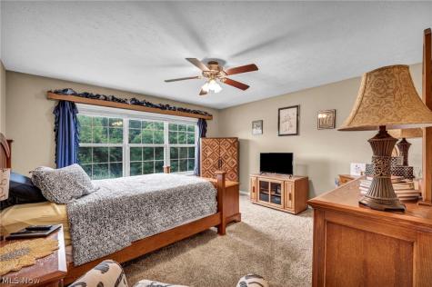 309 Lake Breeze Cove Eastlake OH 44095