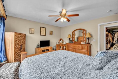 309 Lake Breeze Cove Eastlake OH 44095