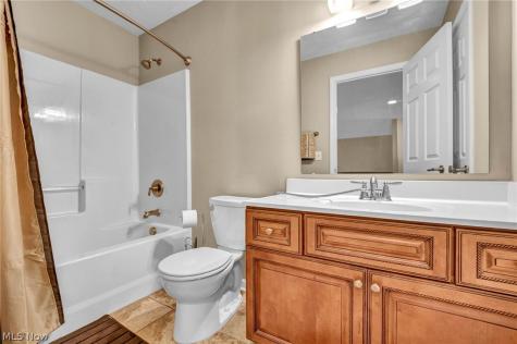 309 Lake Breeze Cove Eastlake OH 44095