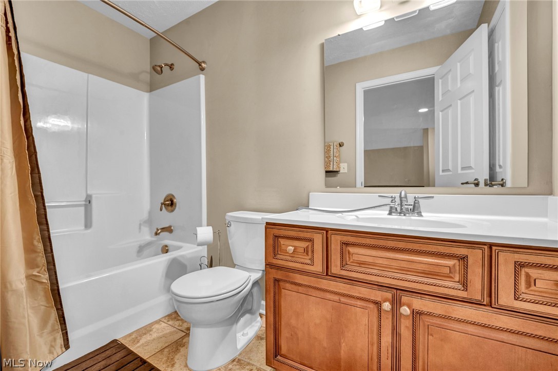 309 Lake Breeze Cove Eastlake OH 44095