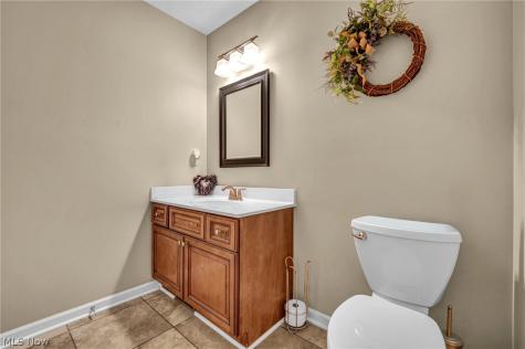 309 Lake Breeze Cove Eastlake OH 44095