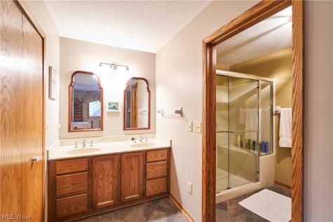 171 Granger Road Medina OH 44256