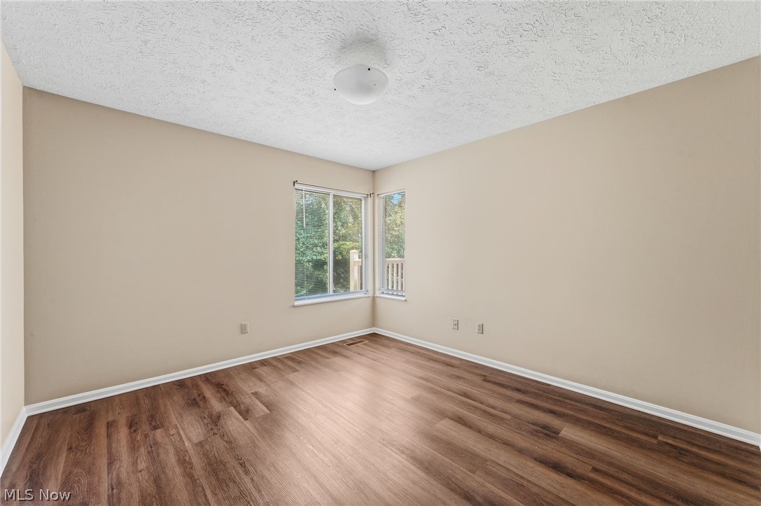 361 Village Pointe Drive Akron OH 44313