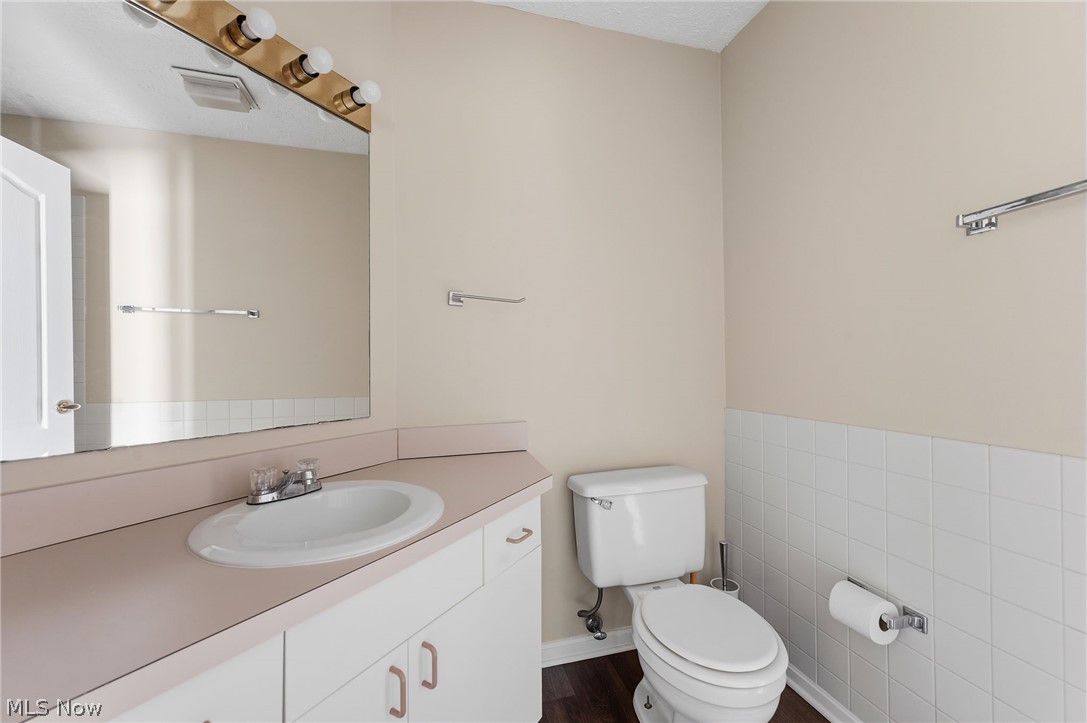361 Village Pointe Drive Akron OH 44313