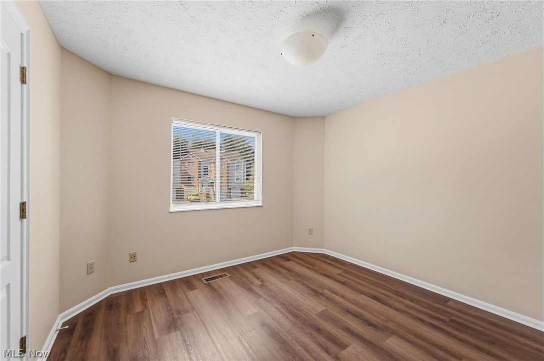 361 Village Pointe Drive Akron OH 44313