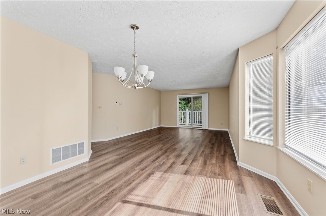361 Village Pointe Drive Akron OH 44313