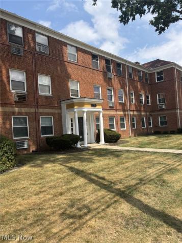 13825 Cedar Road South Euclid OH 44118