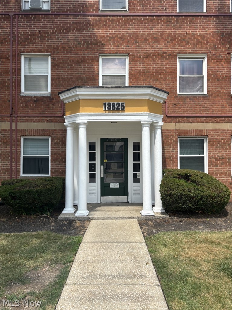 13825 Cedar Road South Euclid OH 44118