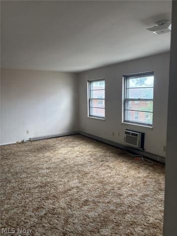 13825 Cedar Road South Euclid OH 44118