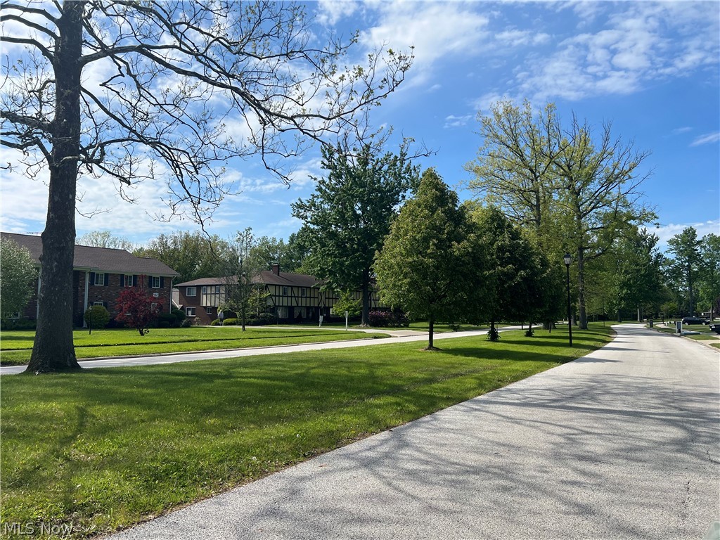 8200 Deepwood Boulevard Mentor OH 44060