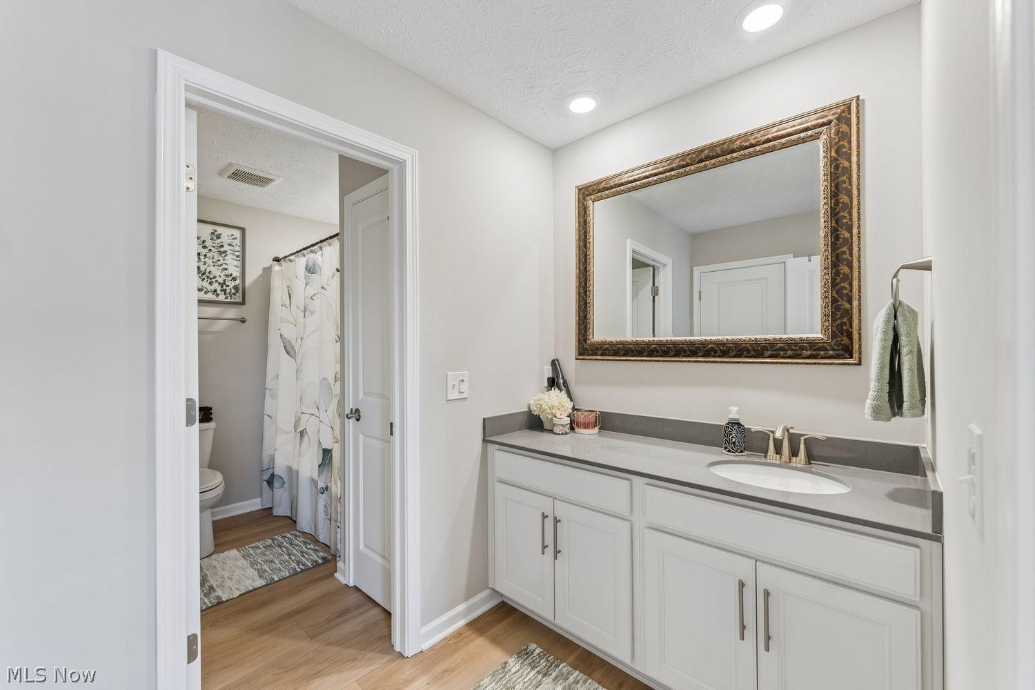 1656 Merlot Lane Westlake OH 44145