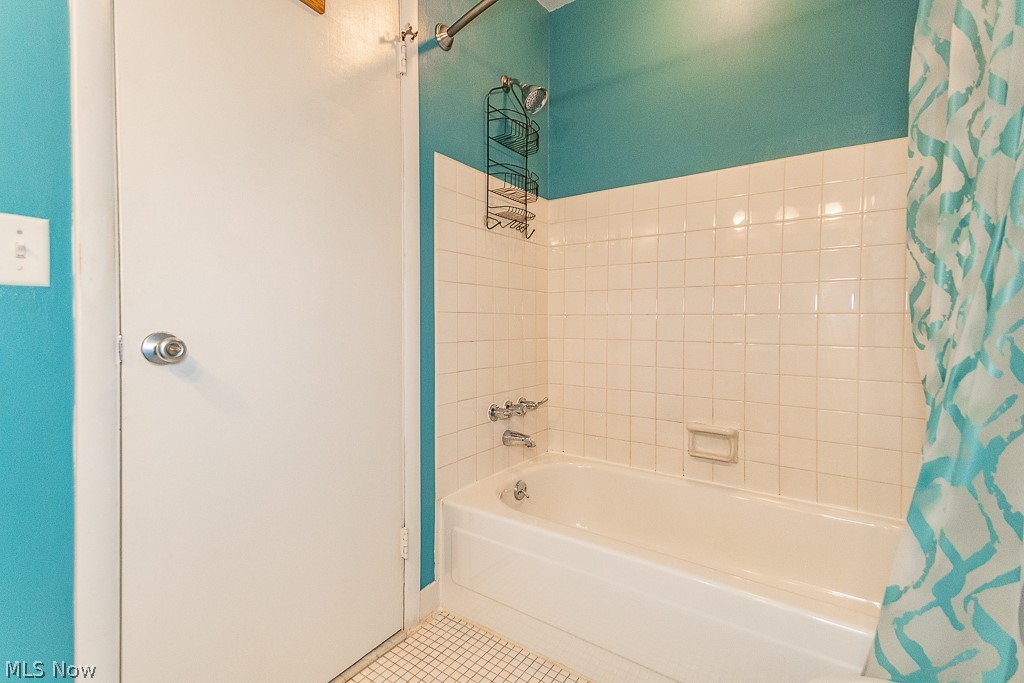 6813 Colonial Drive Mentor OH 44060