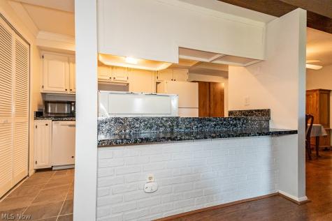6813 Colonial Drive Mentor OH 44060