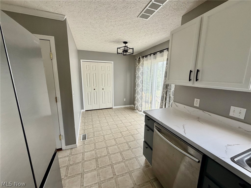 967 Penn Place Painesville OH 44077