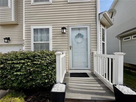 967 Penn Place Painesville OH 44077