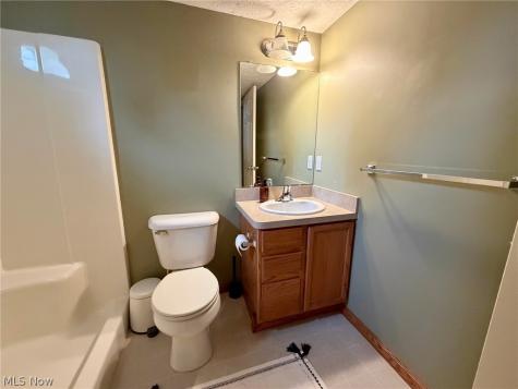 967 Penn Place Painesville OH 44077