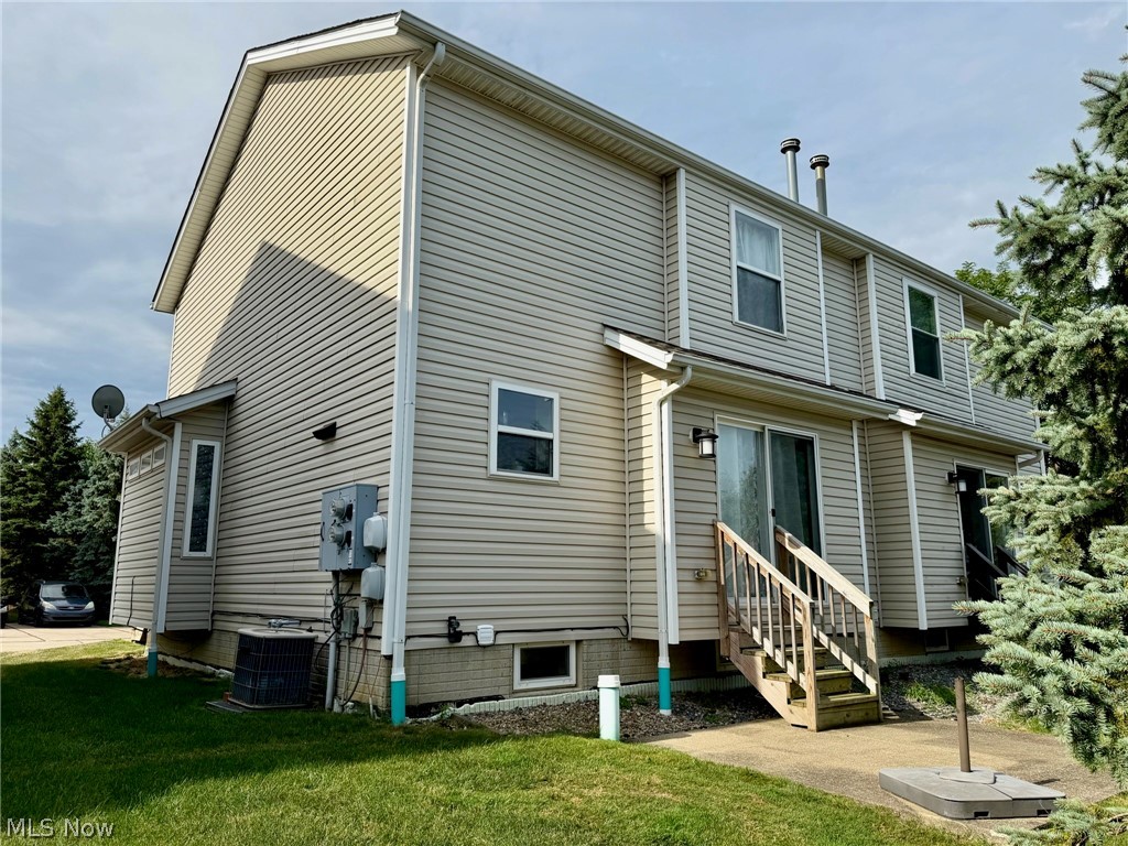 967 Penn Place Painesville OH 44077
