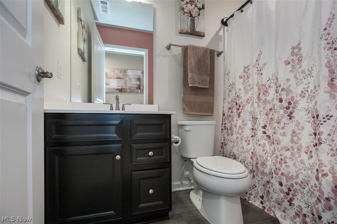 1165 Meadow Run Copley OH 44321
