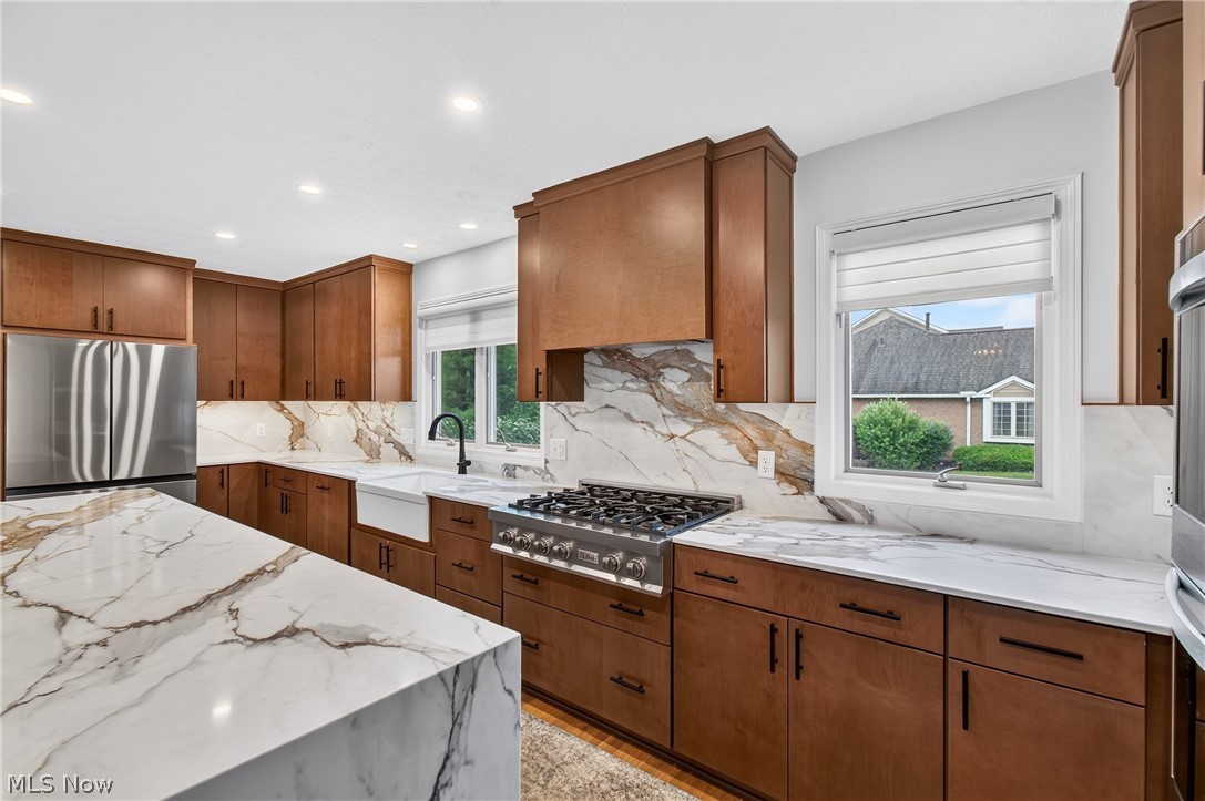 5174 Sea Pines Circle NW Canton OH 44718