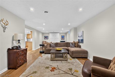 5174 Sea Pines Circle NW Canton OH 44718