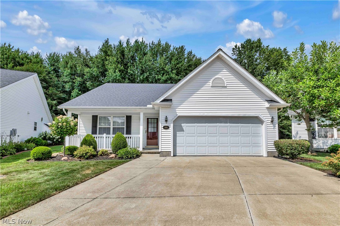 406 Oleander Oval Madison OH 44057