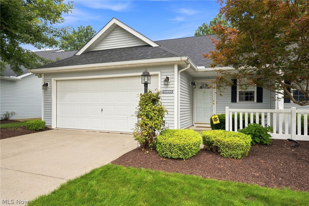 30890 Iris Court North Olmsted OH 44070