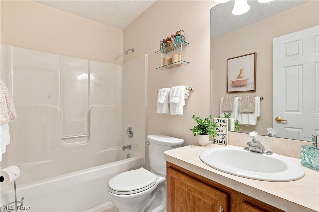 30890 Iris Court North Olmsted OH 44070