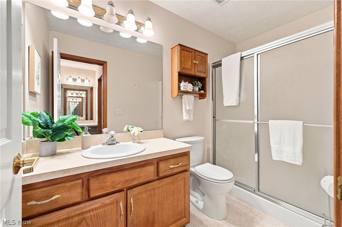 30890 Iris Court North Olmsted OH 44070