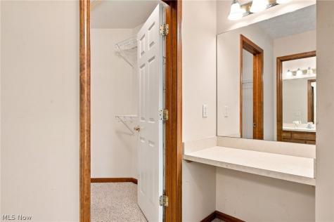 30890 Iris Court North Olmsted OH 44070