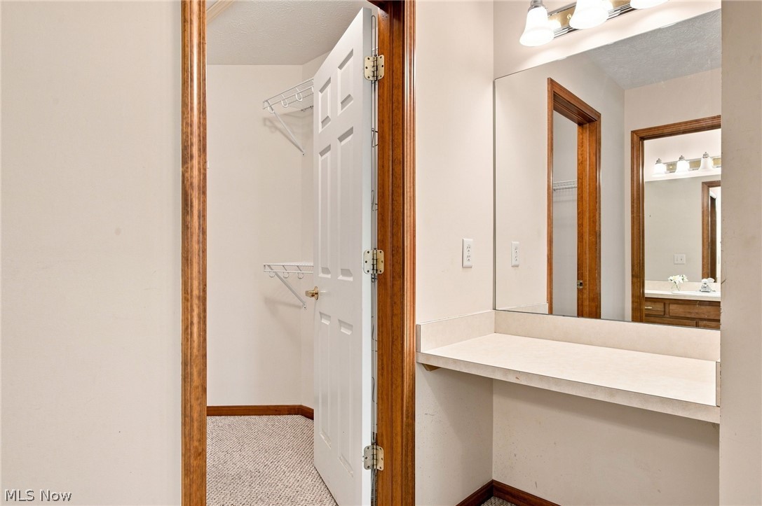 30890 Iris Court North Olmsted OH 44070