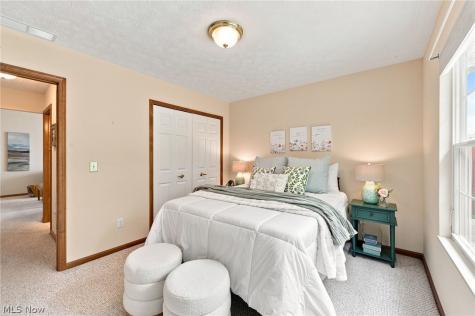 30890 Iris Court North Olmsted OH 44070