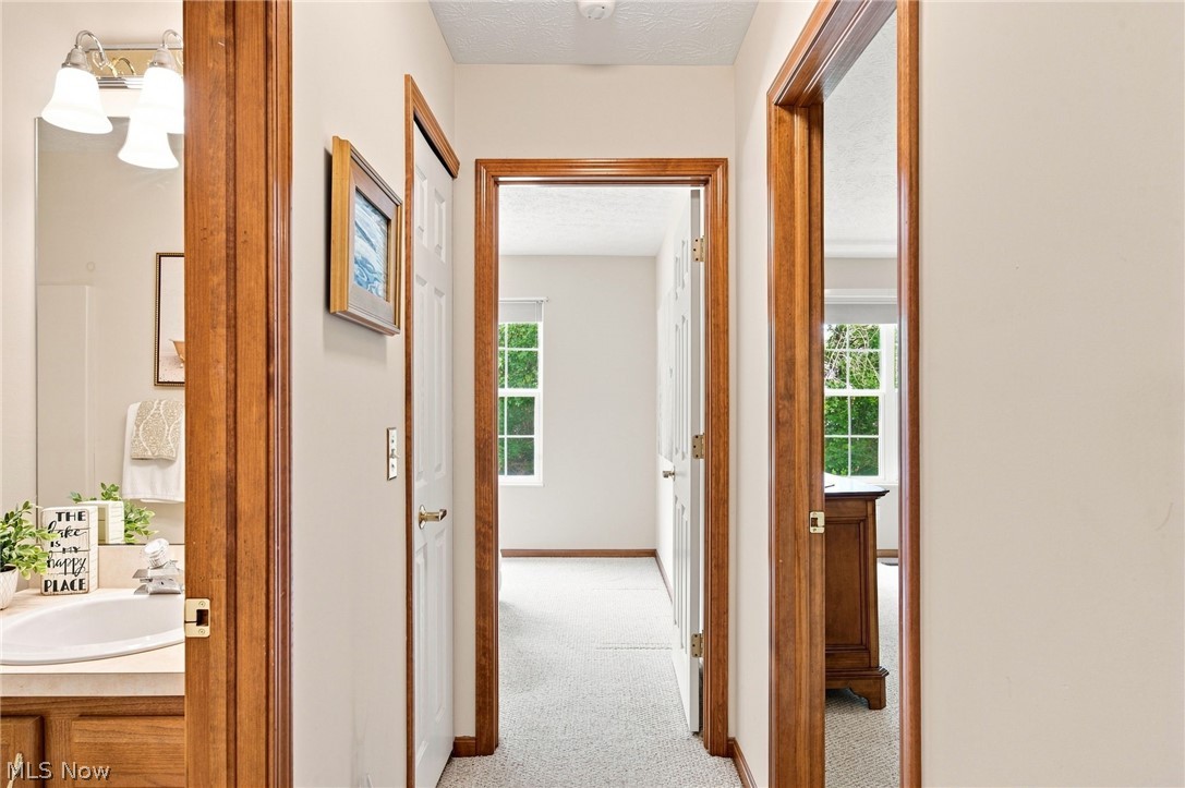 30890 Iris Court North Olmsted OH 44070