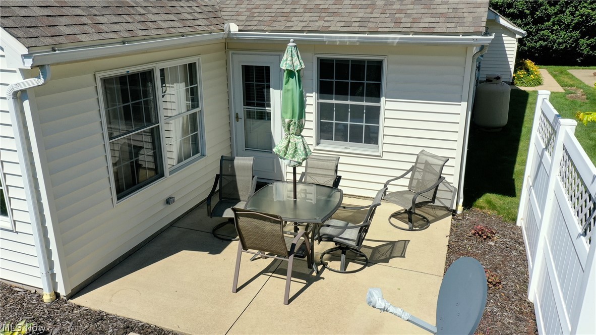 2116 Lakefield Drive Huron OH 44839