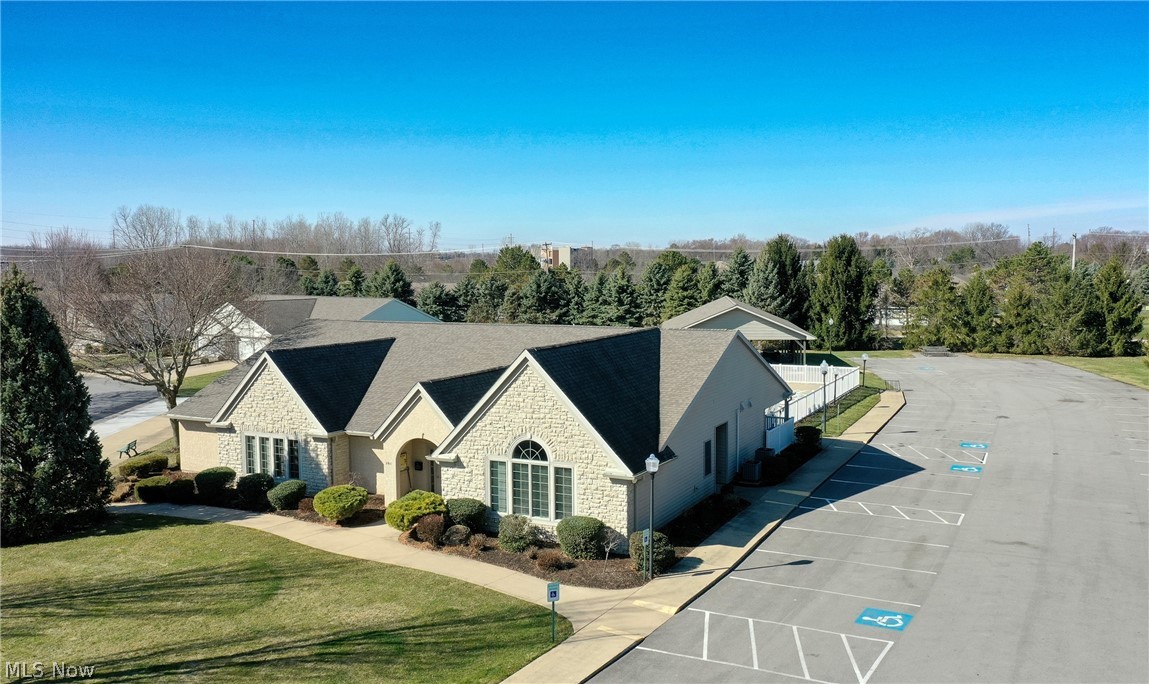 2116 Lakefield Drive Huron OH 44839