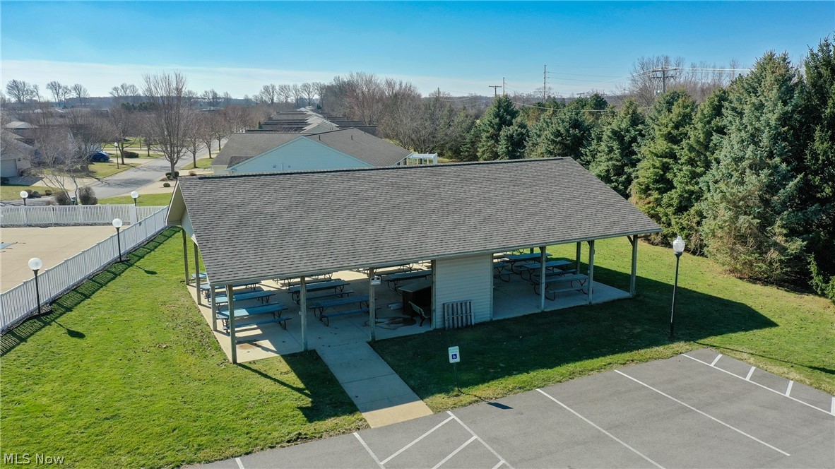2116 Lakefield Drive Huron OH 44839