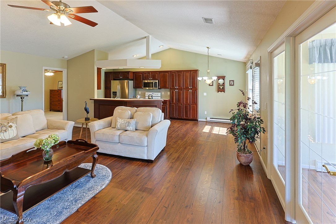 2116 Lakefield Drive Huron OH 44839